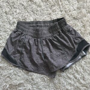 Lululemon Gray Hotty Hot Shorts 2.5in lr
